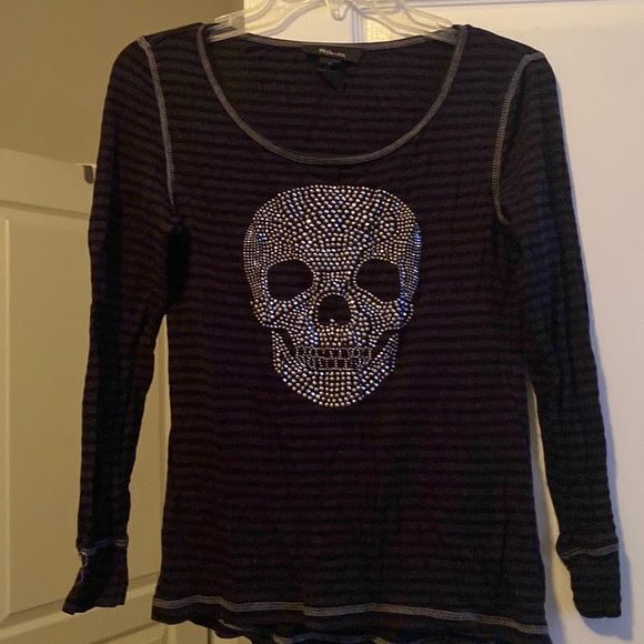 Bedazzled skull striped tee - Picture 1 of 3